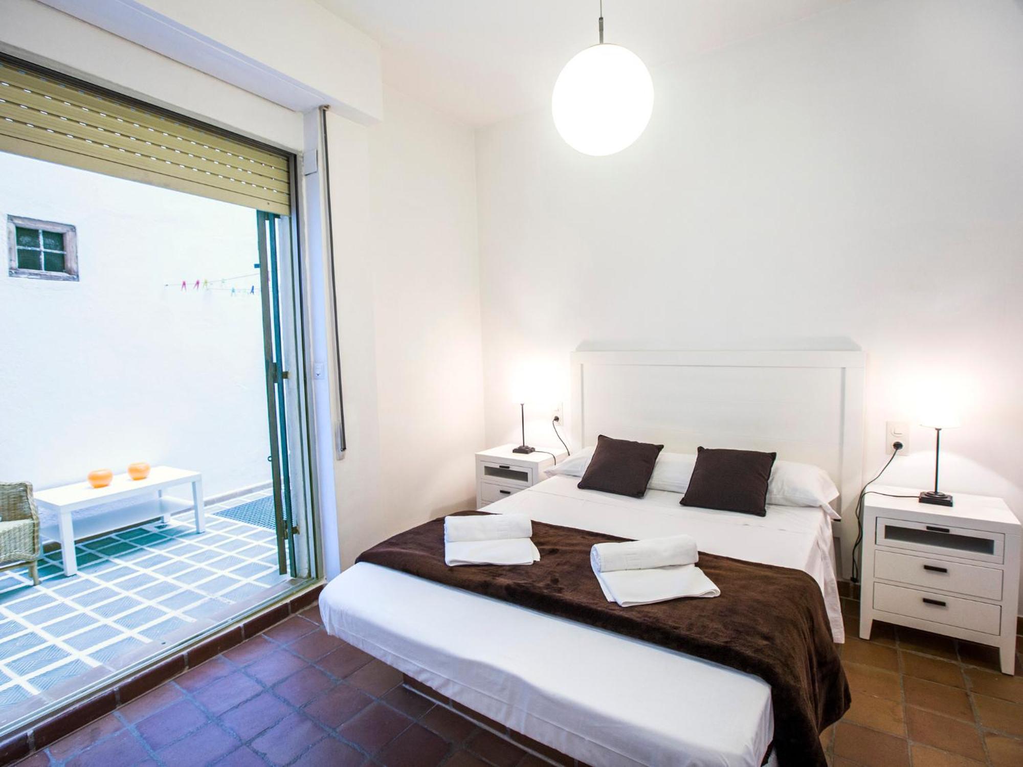 Total Valencia Charming Apartment Bagian luar foto