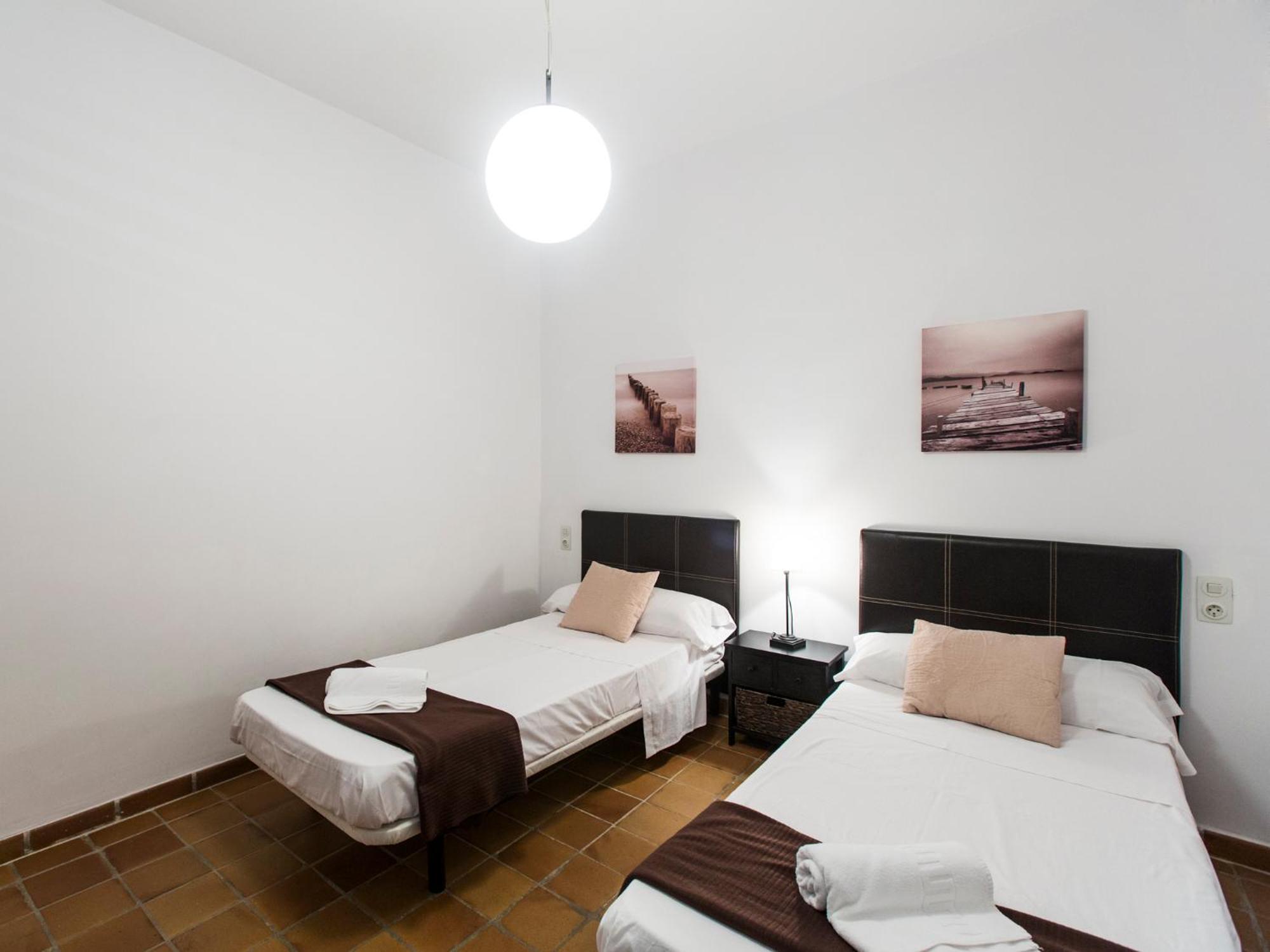 Total Valencia Charming Apartment Bagian luar foto